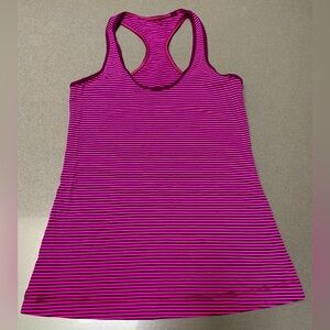 Lululemon Cool Racerback in Hyper Stripe Raspberry, Size 6
